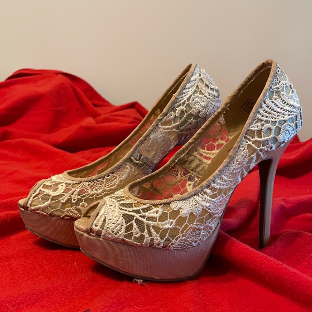 MixNo6 5” lace heels